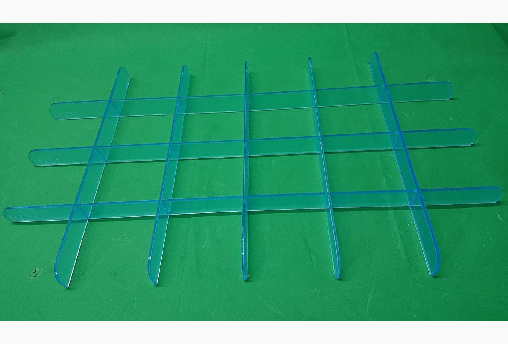 Acrylglastrenner mit 6x4Fächern